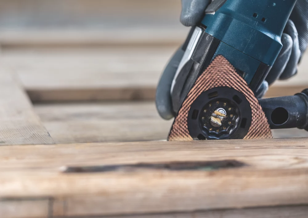 Bosch Expert AVZ 90 RT6 60 Carbide RIFF-Grit Paint On Wood, Hardwood, Softwood, Fibre Plastics, GFK & CFK Sanding Plate 90mm 2 Bosch Expert AVZ 90 RT6 60 Carbide RIFF-Grit Paint On Wood, Hardwood, Softwood, Fibre Plastics, GFK & CFK Sanding Plate 90mm - Image 2