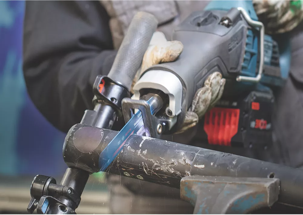 Bosch Expert S1255HHM Steel Carbide Reciprocating Saw Blade 300mm 3 Bosch Expert S1255HHM Steel Carbide Reciprocating Saw Blade 300mm - Image 3