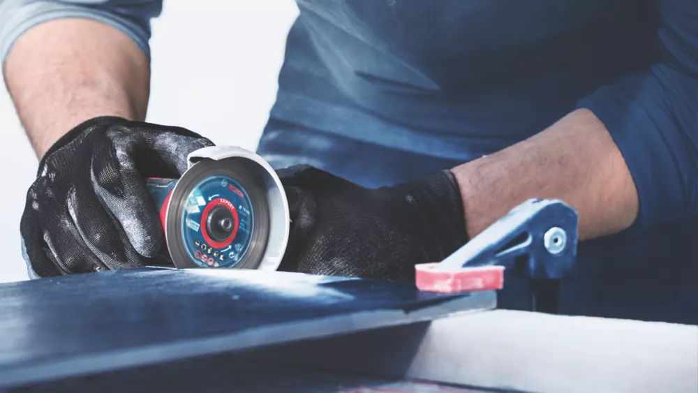 Bosch Expert Masonry Diamond Cutting Disc 76 X 10mm 4 Bosch Expert Masonry Diamond Cutting Disc 76 X 10mm - Image 4