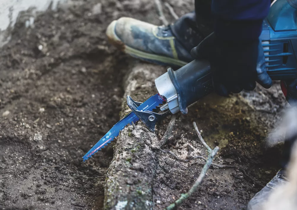 Bosch Expert S1142KHM Wood Reciprocating Saw Blade 225mm 2 Bosch Expert S1142KHM Wood Reciprocating Saw Blade 225mm - Image 2