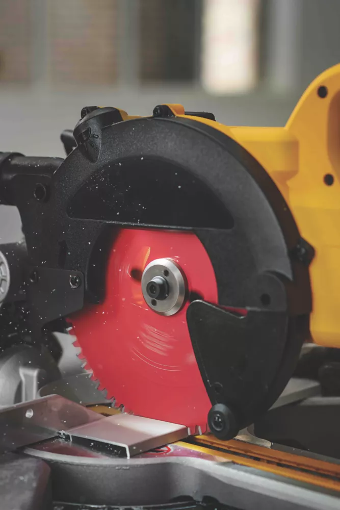 Freud Metal/Plastic Mitre Saw Blade 216 X 30mm 64T 2 Freud Metal/Plastic Mitre Saw Blade 216 X 30mm 64T - Image 2