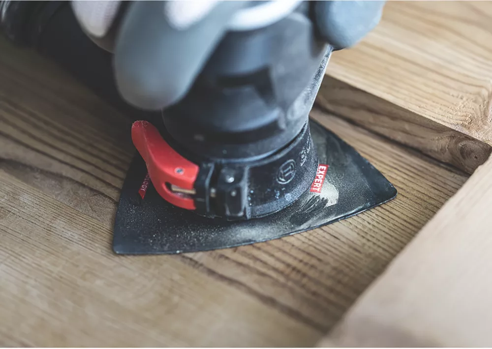 Bosch Expert AVZ 90 RT10 100 Carbide RIFF-Grit Hardwood & Softwood Sanding Plate 90mm 2 Bosch Expert AVZ 90 RT10 100 Carbide RIFF-Grit Hardwood & Softwood Sanding Plate 90mm - Image 2