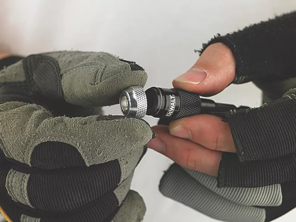 DeWalt 6.35mm Hex Shank Mixed Screwdriving Bit Set 6 Pieces 4 DeWalt 6.35mm Hex Shank Mixed Screwdriving Bit Set 6 Pieces - Image 4