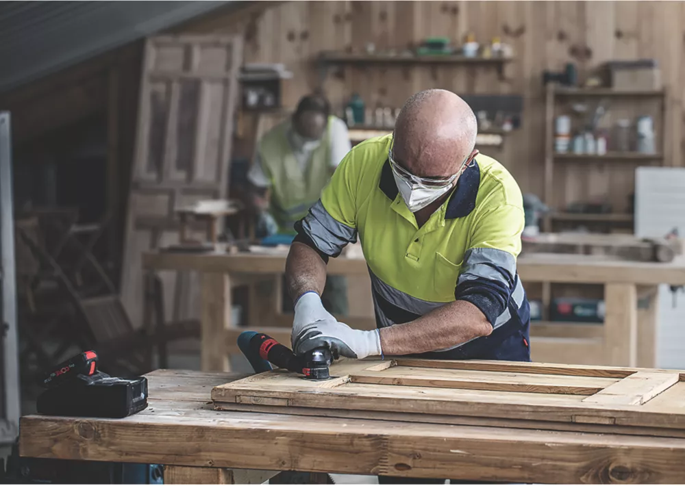 Bosch Expert MAVZ 116 RT10 100 Carbide RIFF-Grit Hardwood & Softwood Sanding Plate 116mm 2 Bosch Expert MAVZ 116 RT10 100 Carbide RIFF-Grit Hardwood & Softwood Sanding Plate 116mm - Image 2