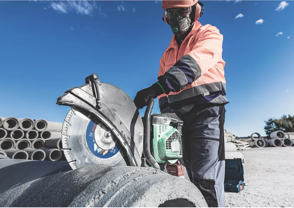 Bosch Expert Masonry Diamond Cutting Disc 350 X 20/25.4mm 2 Bosch Expert Masonry Diamond Cutting Disc 350 X 20/25.4mm - Image 2