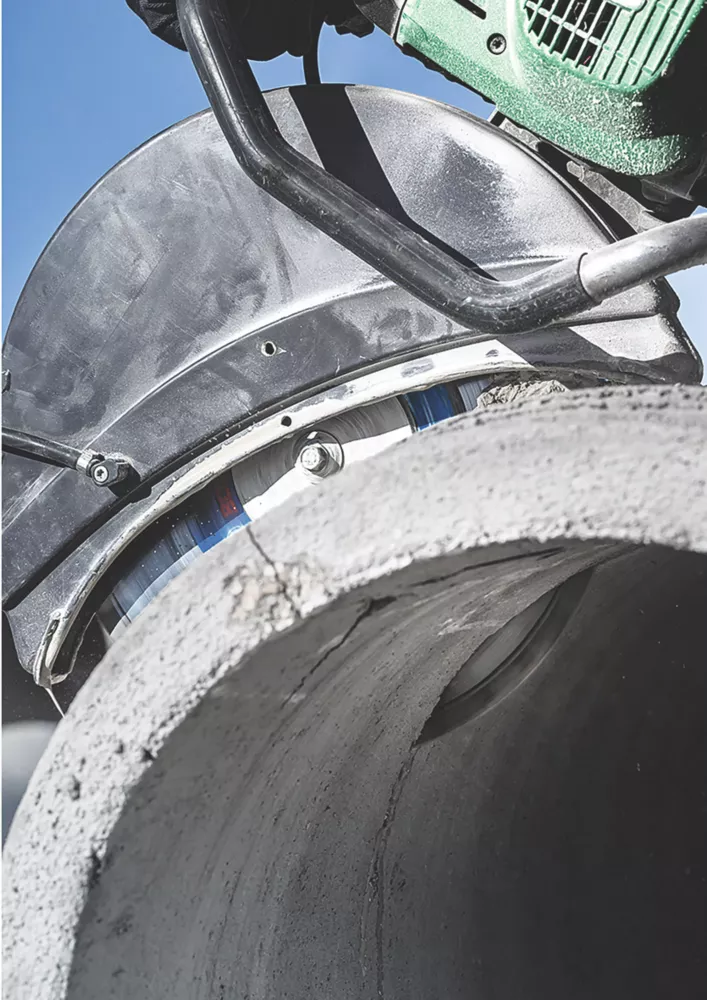 Bosch Expert Masonry Diamond Cutting Disc 350 X 20/25.4mm 5 Bosch Expert Masonry Diamond Cutting Disc 350 X 20/25.4mm - Image 5